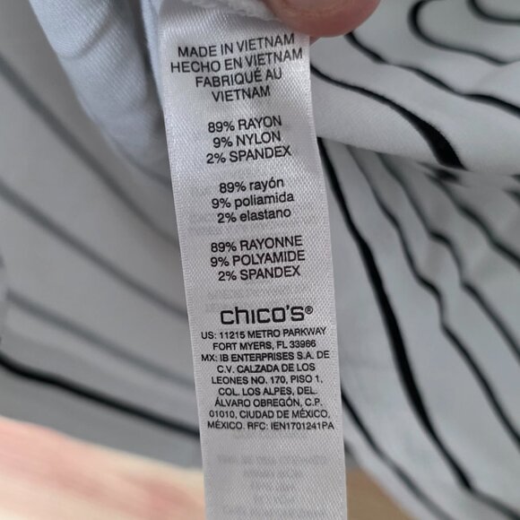Chico’s Black & White Striped 3/4 Sleeve Top – Size 2 (Large) - Picture 6 of 6